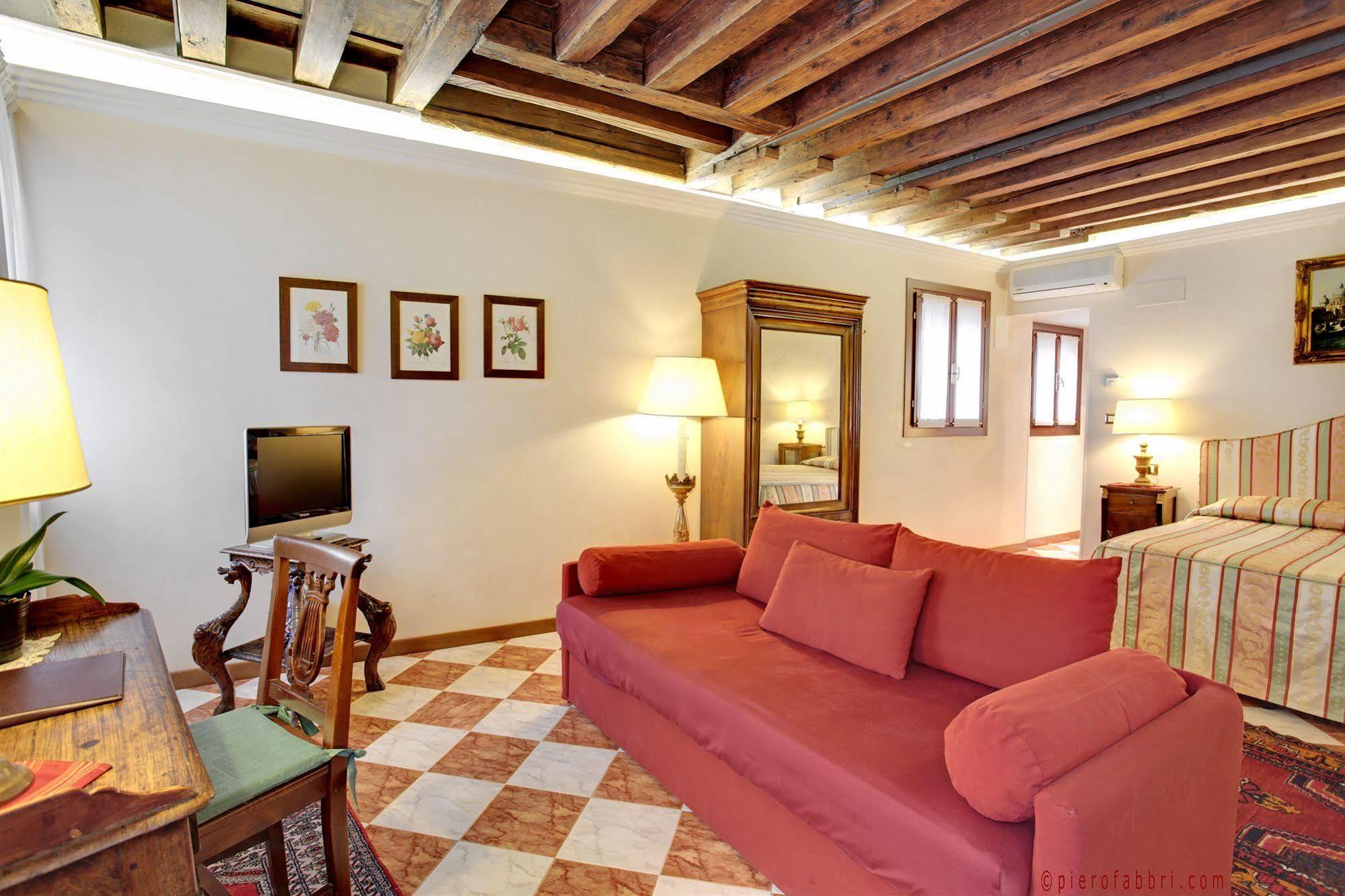 San Giorgio Degli Schiavoni Apartments Venice Exterior photo